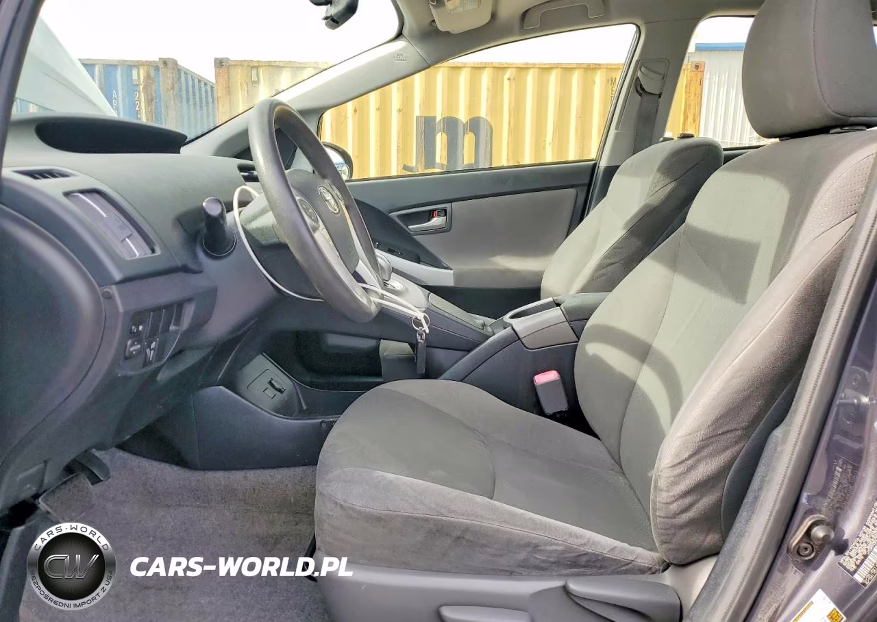 2012 Toyota Prius Two VIN:JTDKN3DU9C5408593 - 7