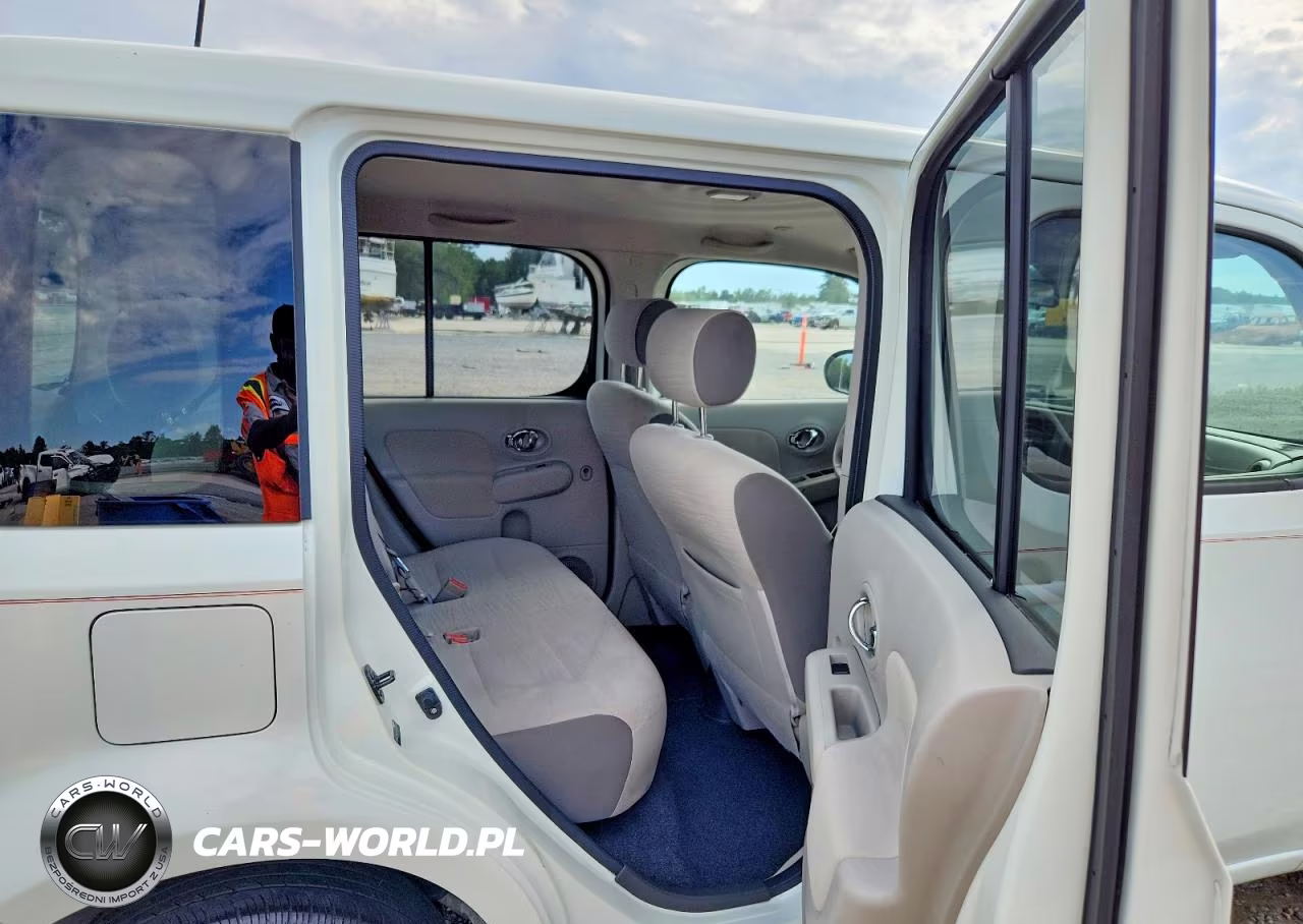 2010 Nissan Cube Base VIN:JN8AZ2KR1AT171328 - 11