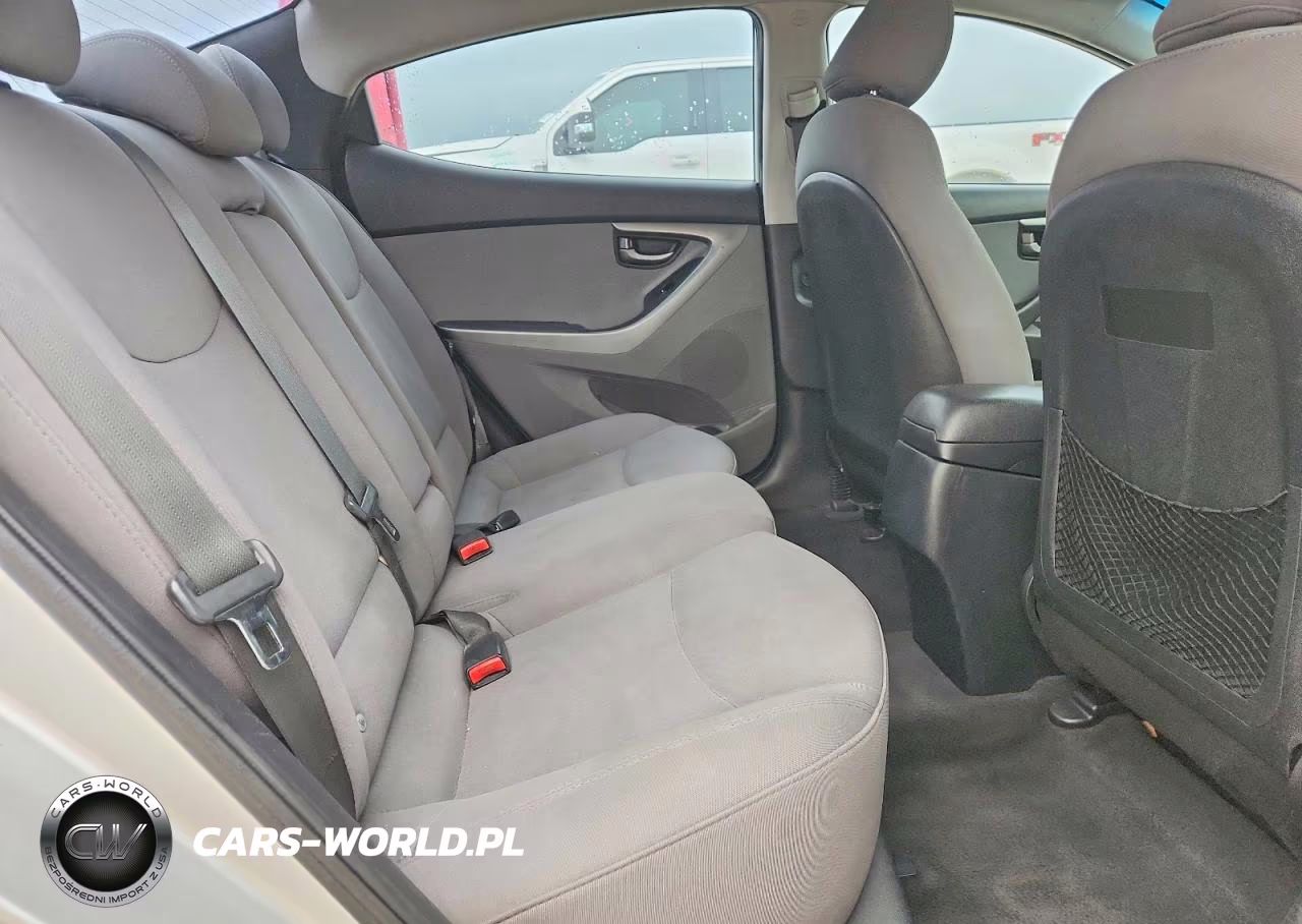 2016 Hyundai Elantra Se VIN:5NPDH4AE3GH750646 - 10