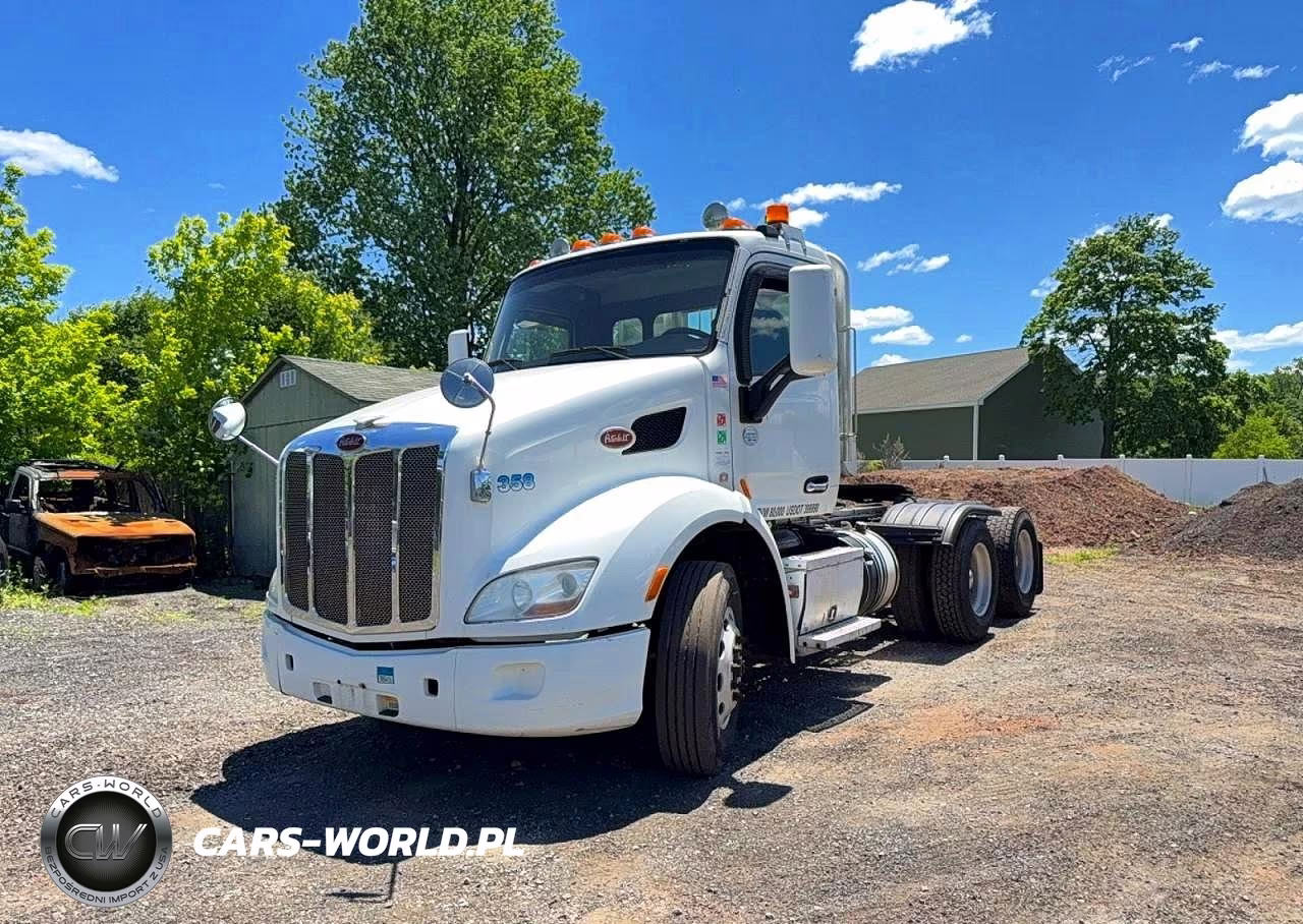 2014 Peterbilt 579 VIN:1XPBDP9X3ED250479 - 2