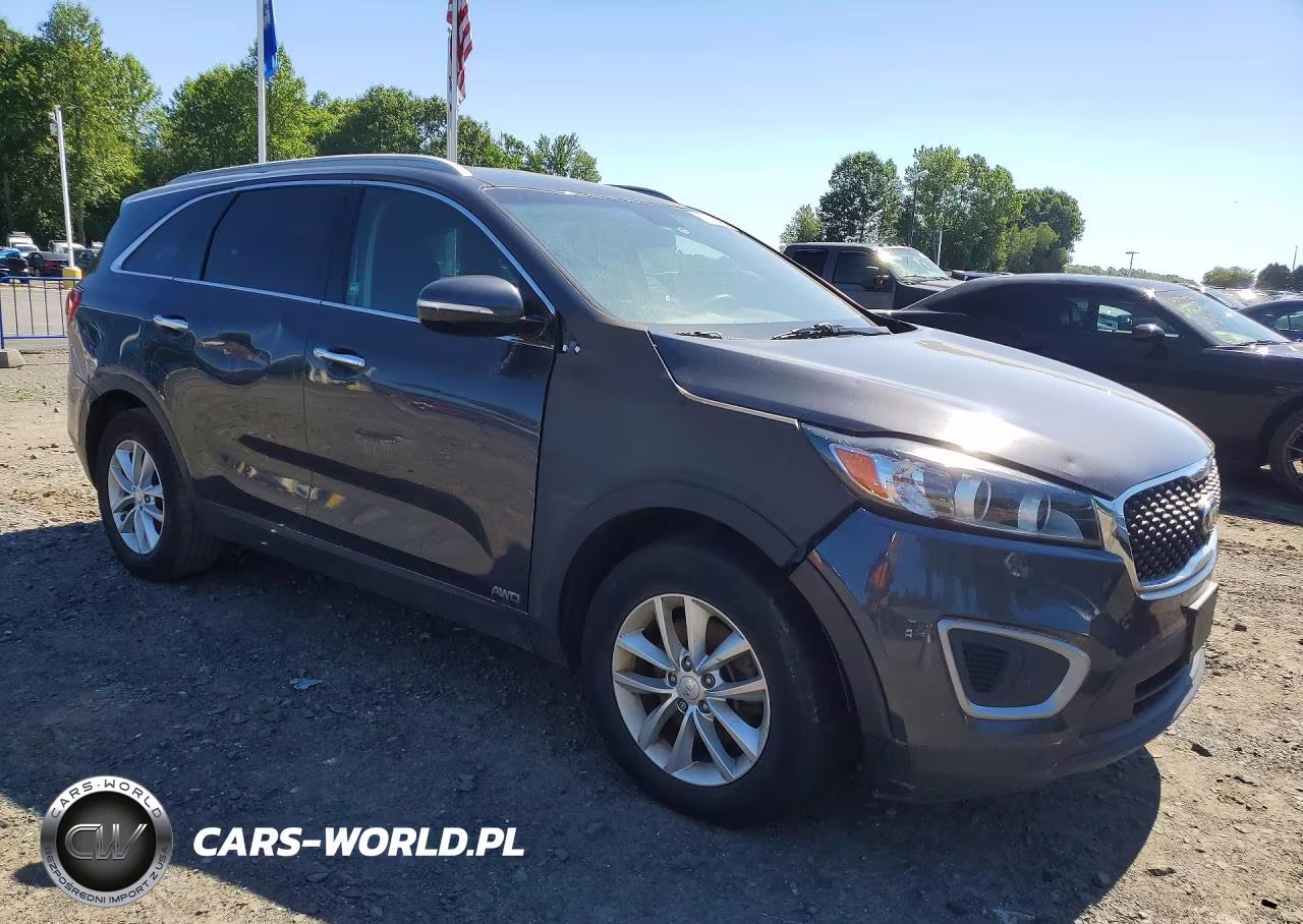 2018 Kia Sorento Lx VIN:5XYPGDA39JG362768 - 4