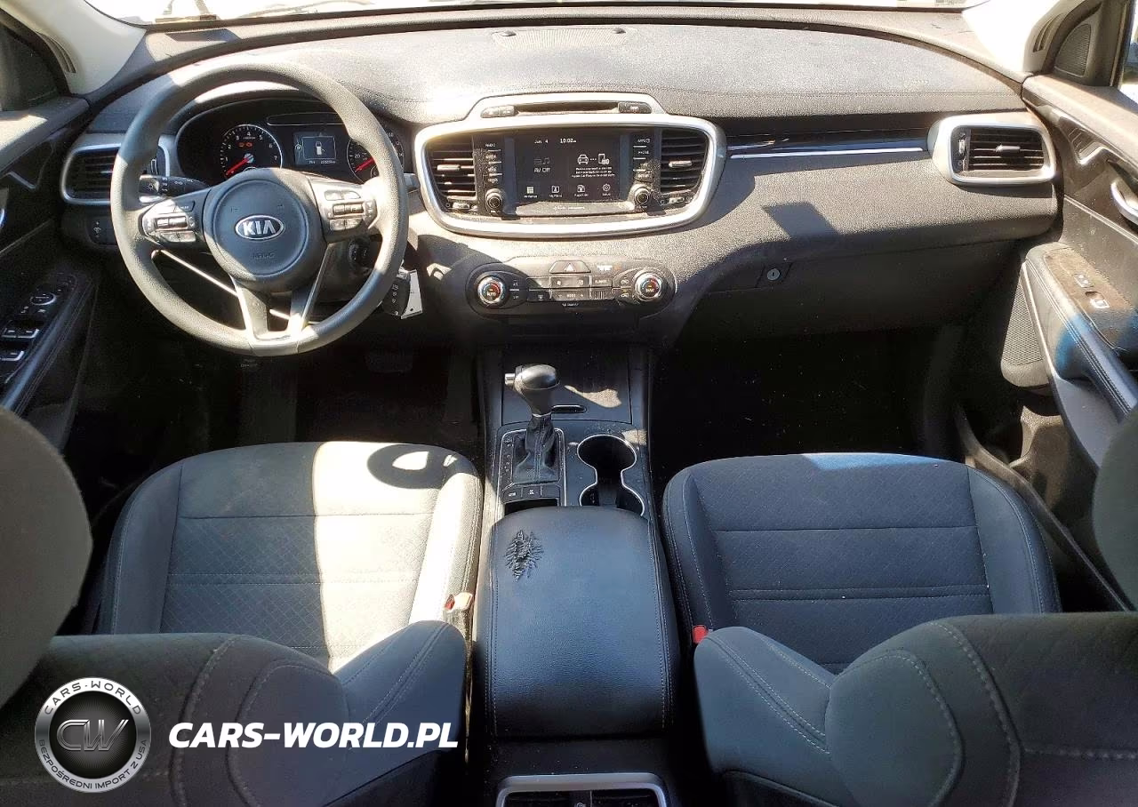 2018 Kia Sorento Lx VIN:5XYPGDA39JG362768 - 8