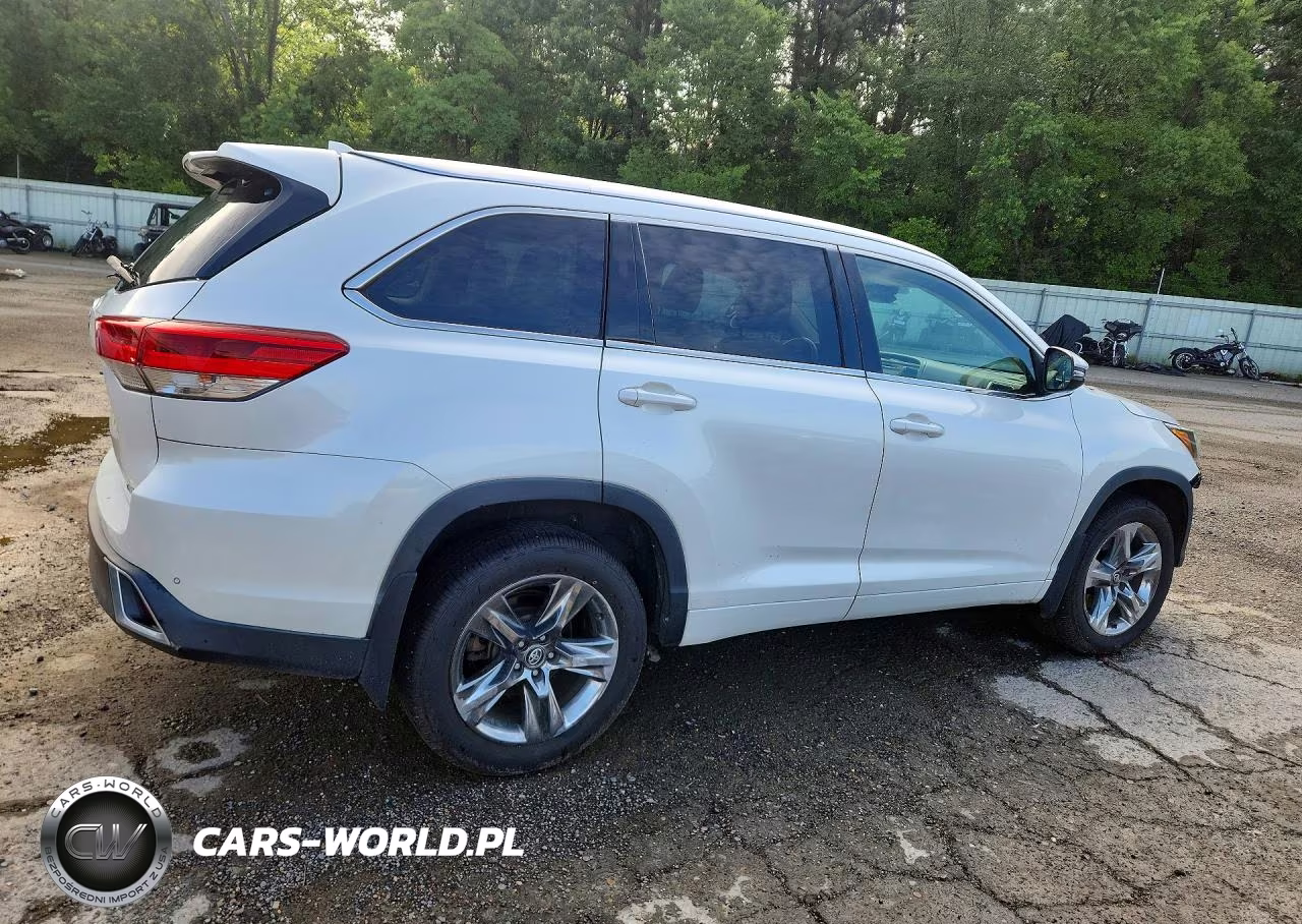 2018 Toyota Highlander Limited Platinum VIN:5TDYZRFH2JS271246 - 3