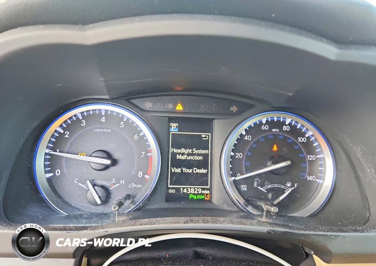 2018 Toyota Highlander Limited Platinum VIN:5TDYZRFH2JS271246 - 9