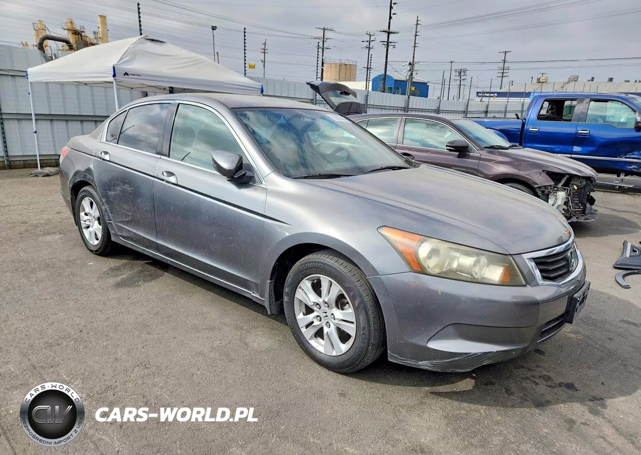 2008 Honda Accord Lxp VIN:JHMCP26458C063215 - 4