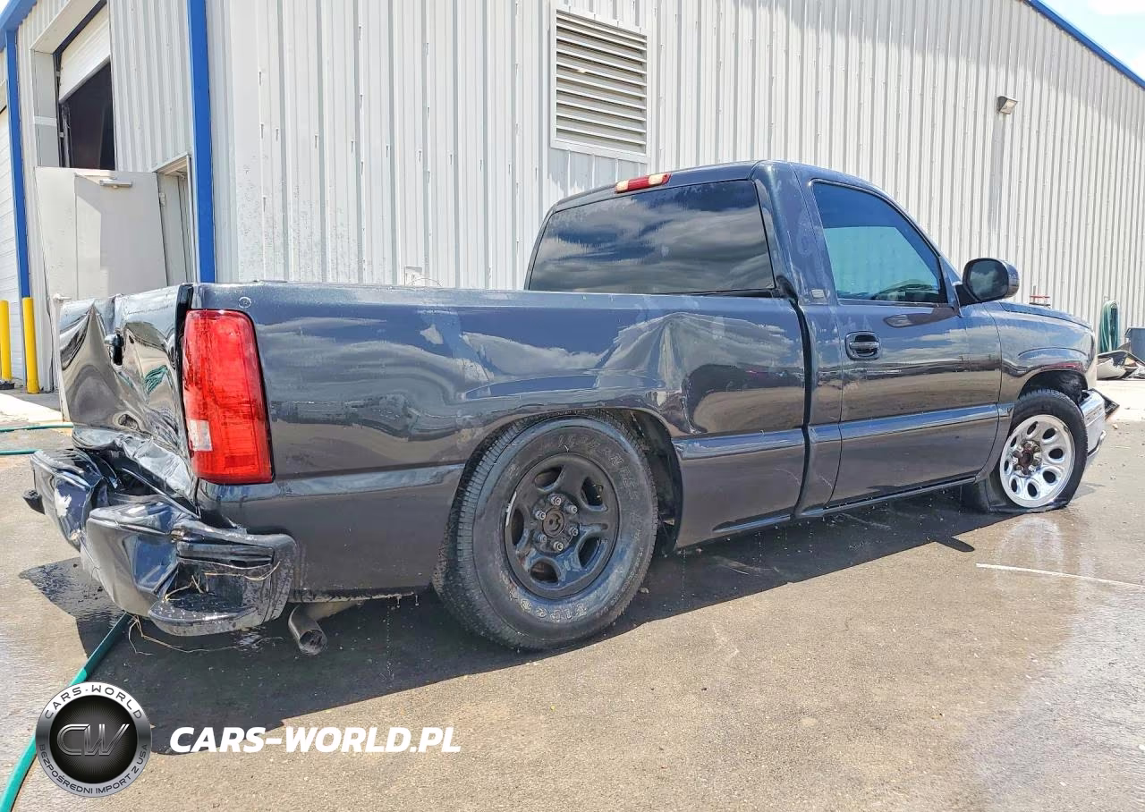 2005 Chevrolet Silverado C1500 VIN:1GCEC14X25Z316481 - 3