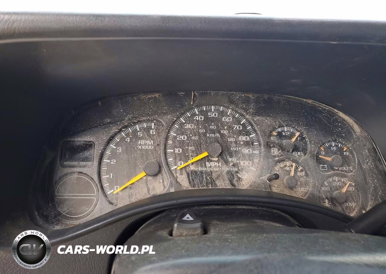 2005 Chevrolet Silverado C1500 VIN:1GCEC14X25Z316481 - 9