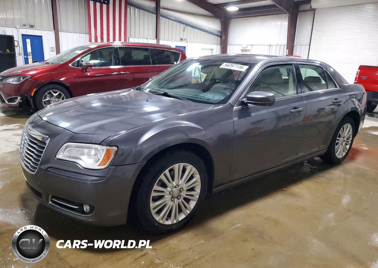 2013 Chrysler 300 – zdjęcie 1 z 12