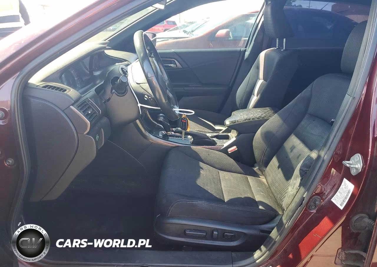 2017 Honda Accord Sport VIN:1HGCR2F57HA027723 - 7