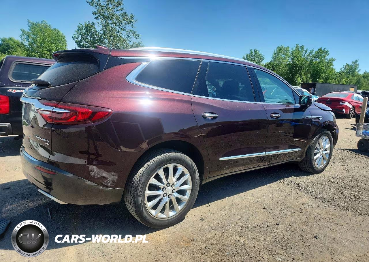 2018 Buick Enclave Essence VIN:5GAEVAKW3JJ136439 - 3