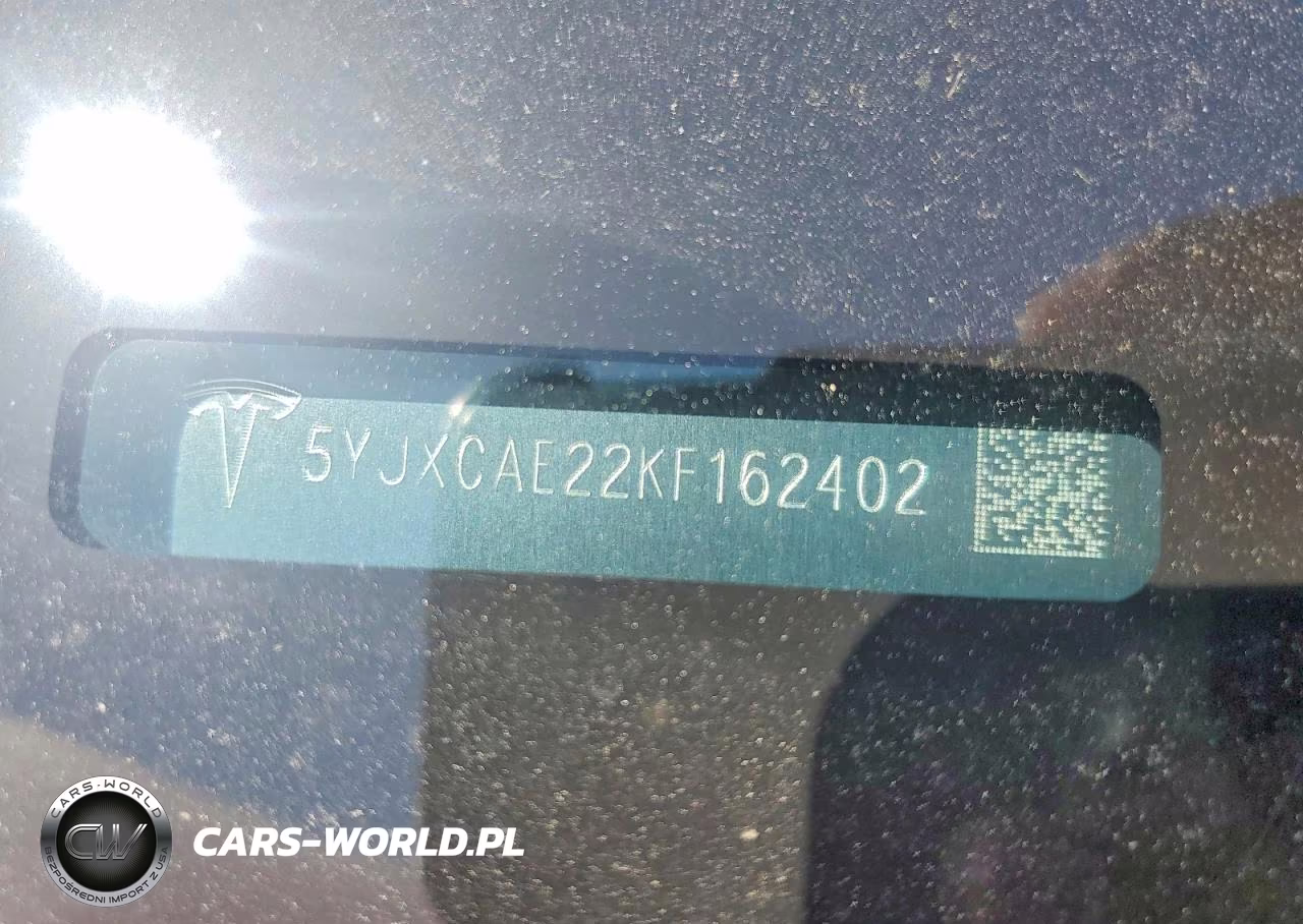 2019 Tesla Model X VIN:5YJXCAE22KF162402 - 13
