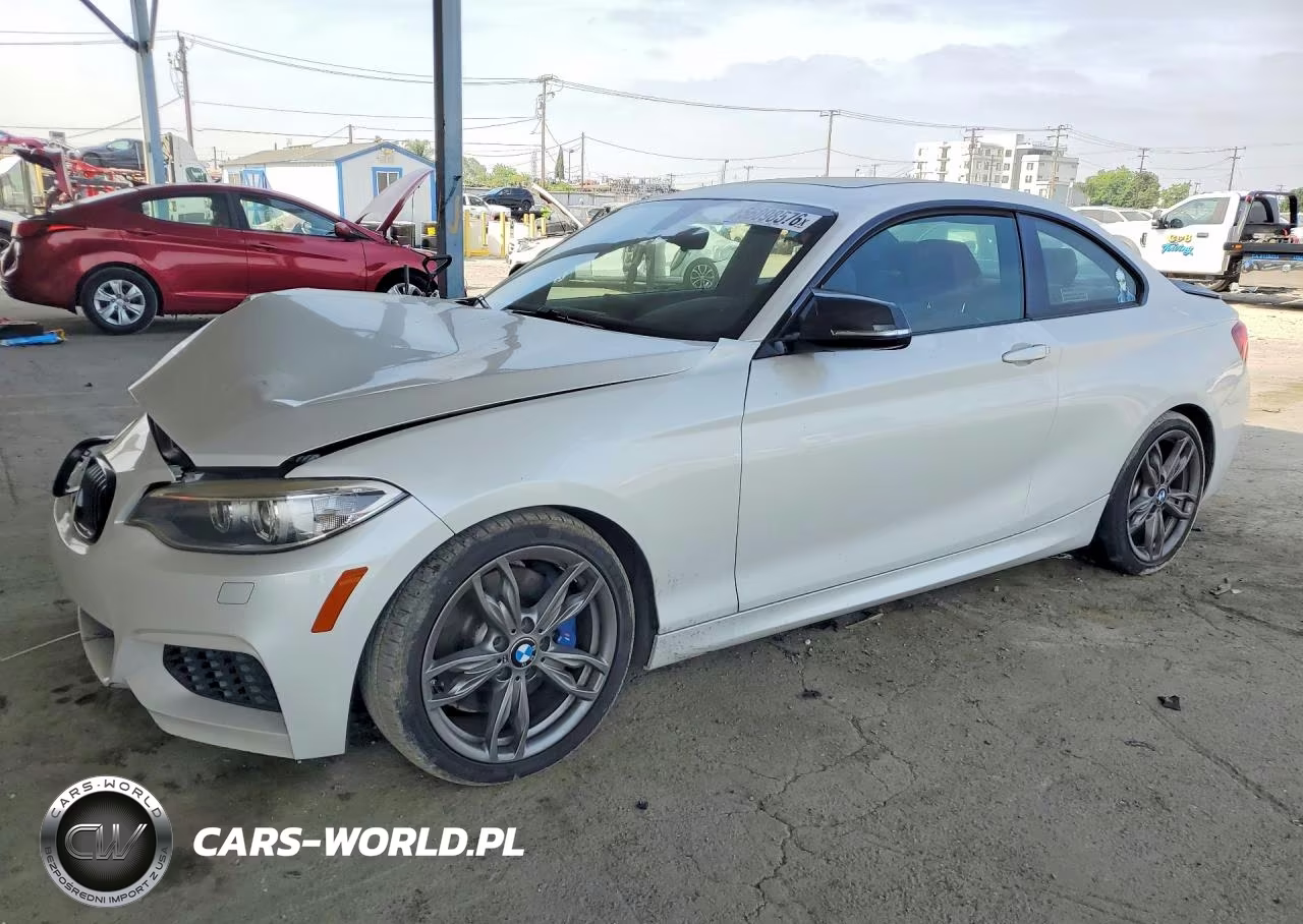 2015 BMW M235Xi