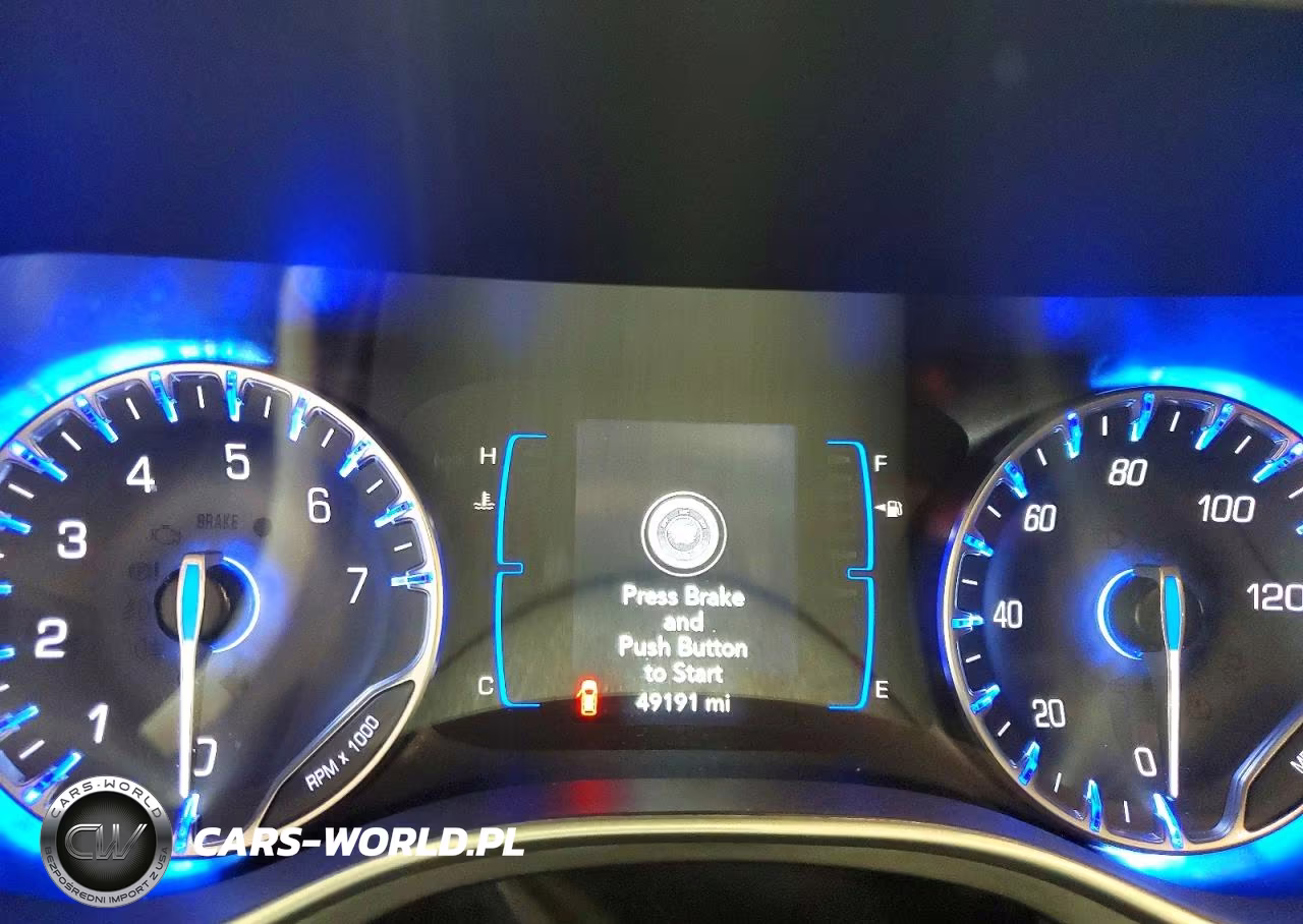 2020 Chrysler Pacifica Touring L VIN:2C4RC1BG5LR112110 - 9