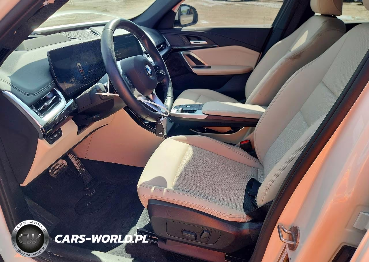 2025 BMW X1 xDrive28I VIN:WBX73EF08S5257992 - 7