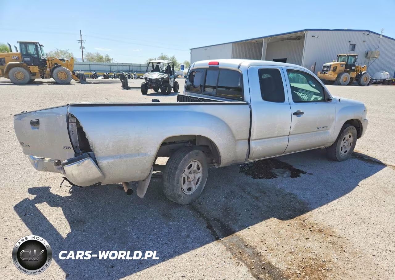 2011 Toyota Tacoma Access Cab VIN:5TFTX4CN8BX004590 - 3