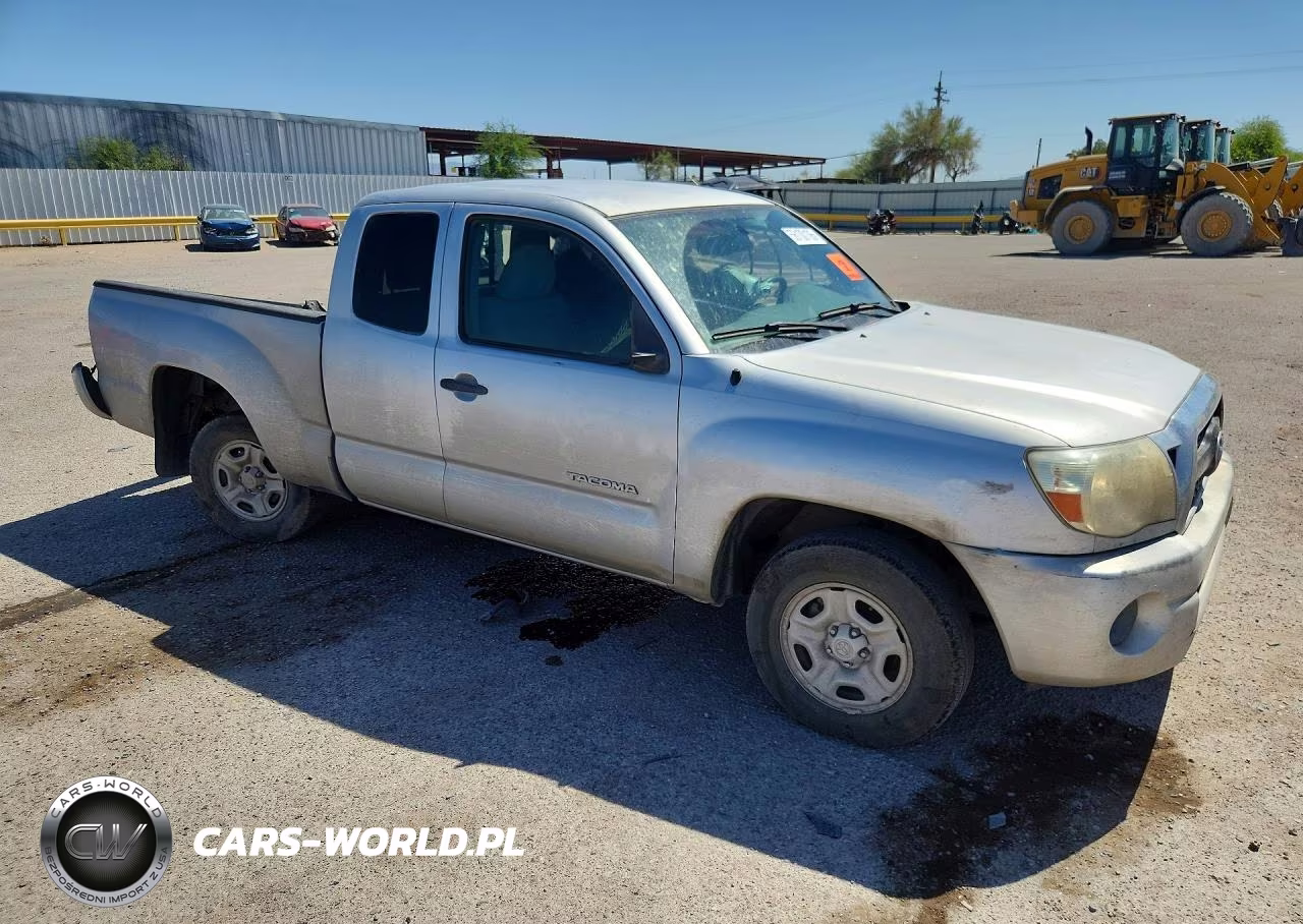 2011 Toyota Tacoma Access Cab VIN:5TFTX4CN8BX004590 - 4