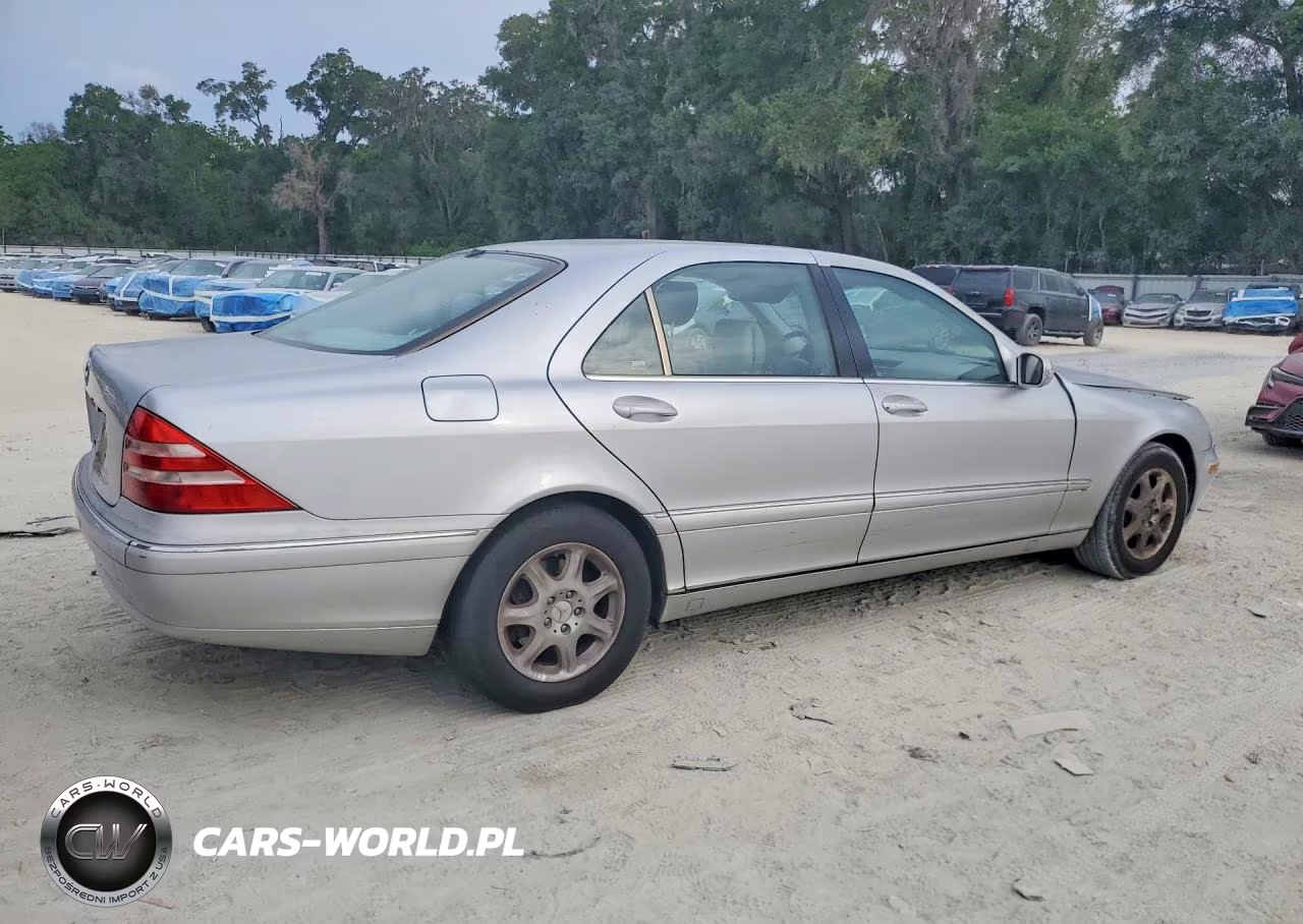 2000 Mercedes-Benz S 500 VIN:WDBNG75J9YA133730 - 3