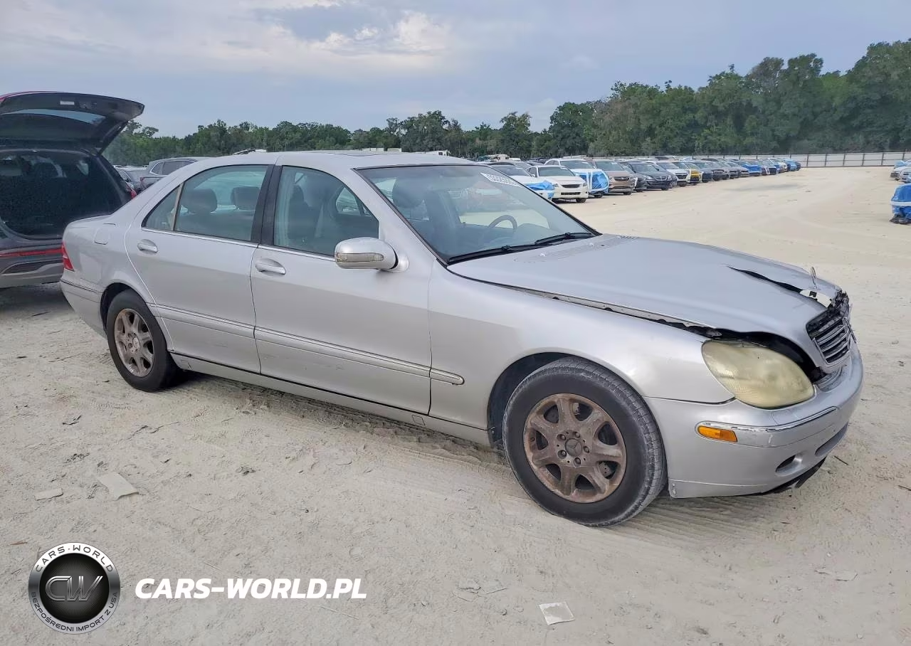 2000 Mercedes-Benz S 500 VIN:WDBNG75J9YA133730 - 4