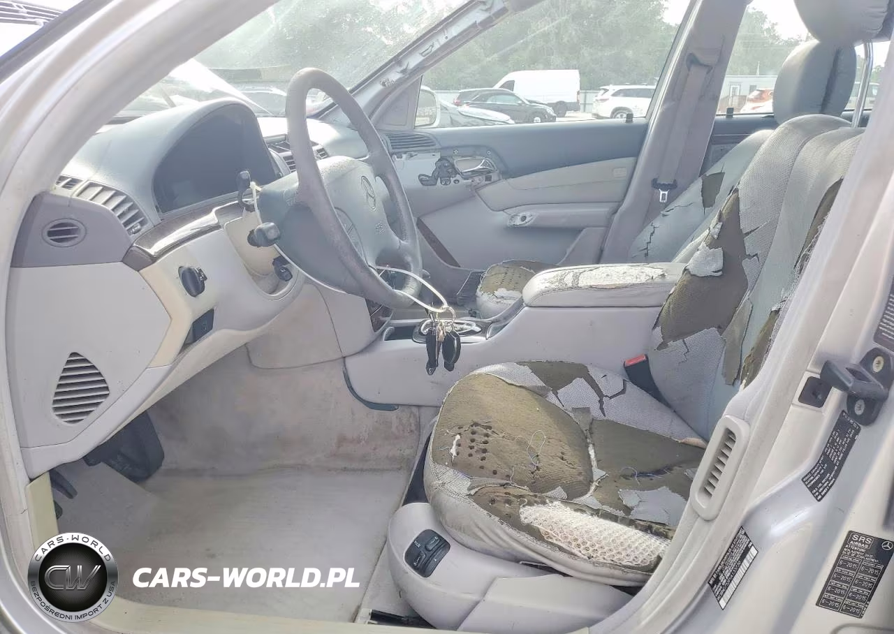 2000 Mercedes-Benz S 500 VIN:WDBNG75J9YA133730 - 7