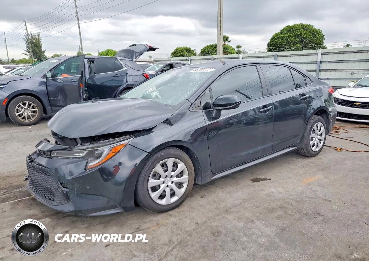 2020 Toyota Corolla Le – zdjęcie 1 z 12