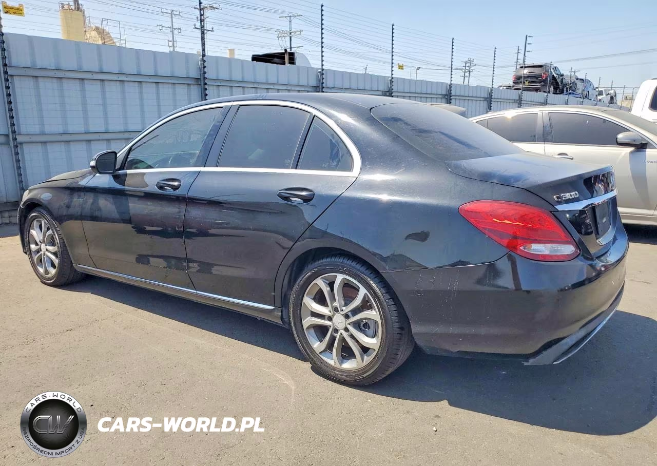 2016 Mercedes-Benz C 300 VIN:55SWF4JB4GU112049 - 2