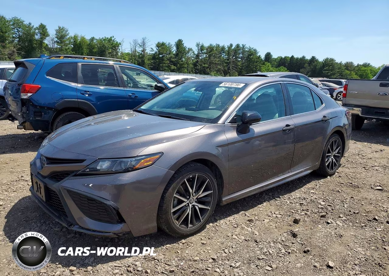 2022 Toyota Camry Hybrid Se – zdjęcie 1 z 12