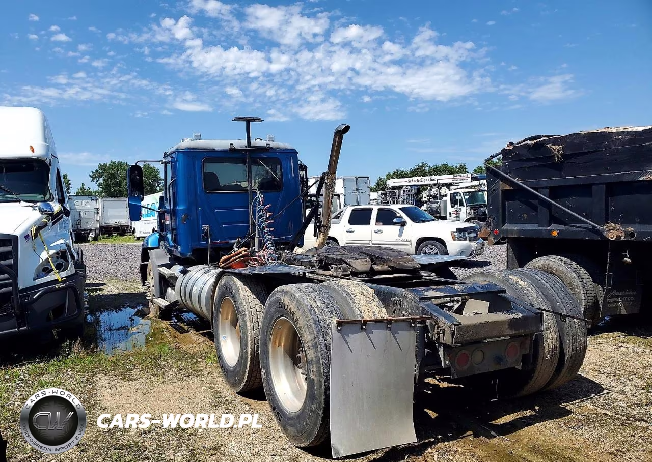 2013 Mack Cxu613 Semi Truck VIN:1M1AW07Y4DM034620 - 3