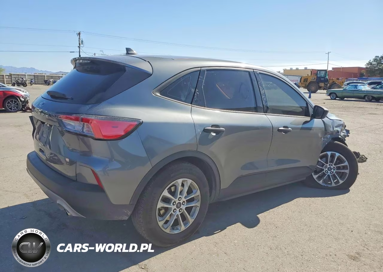 2022 Ford Escape S VIN:1FMCU0F60NUB17330 - 3