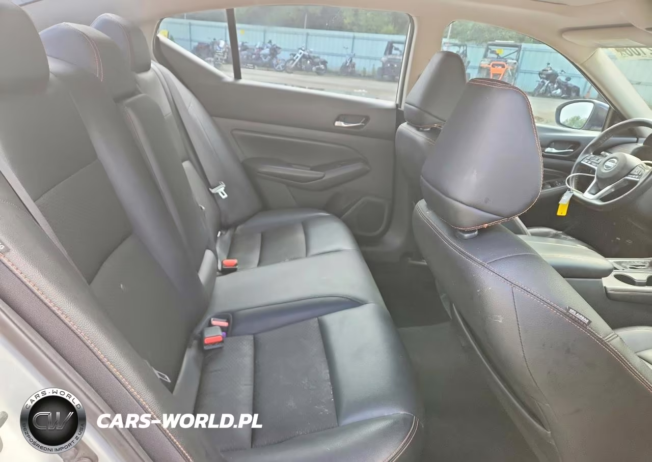 2019 Nissan Altima Sr VIN:1N4BL4CV4KC256762 - 10
