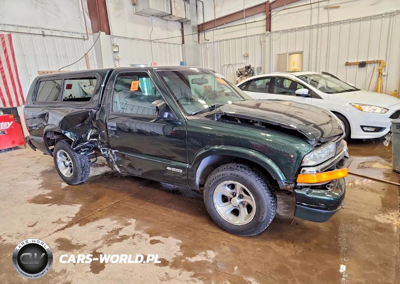 2001 Chevrolet S Truck S10 VIN:1GCCS145418240433 - 4