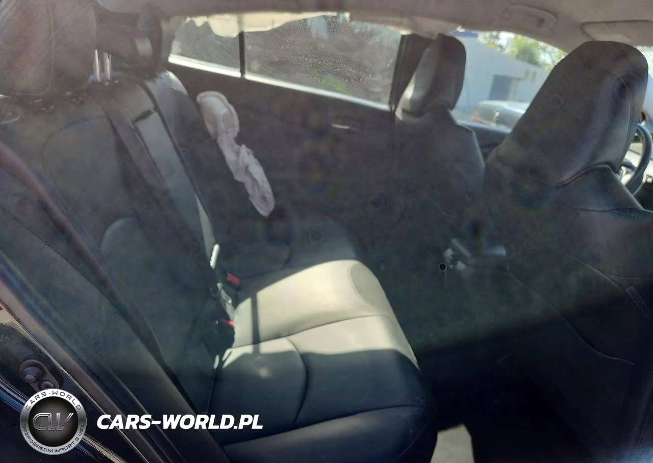 2021 Toyota Prius Xle VIN:JTDKAMFU3M3141205 - 11