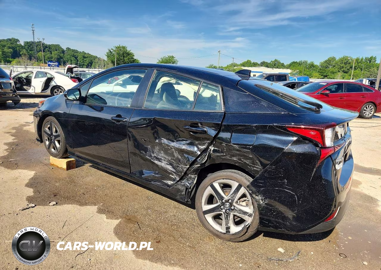 2021 Toyota Prius Xle VIN:JTDKAMFU3M3141205 - 2