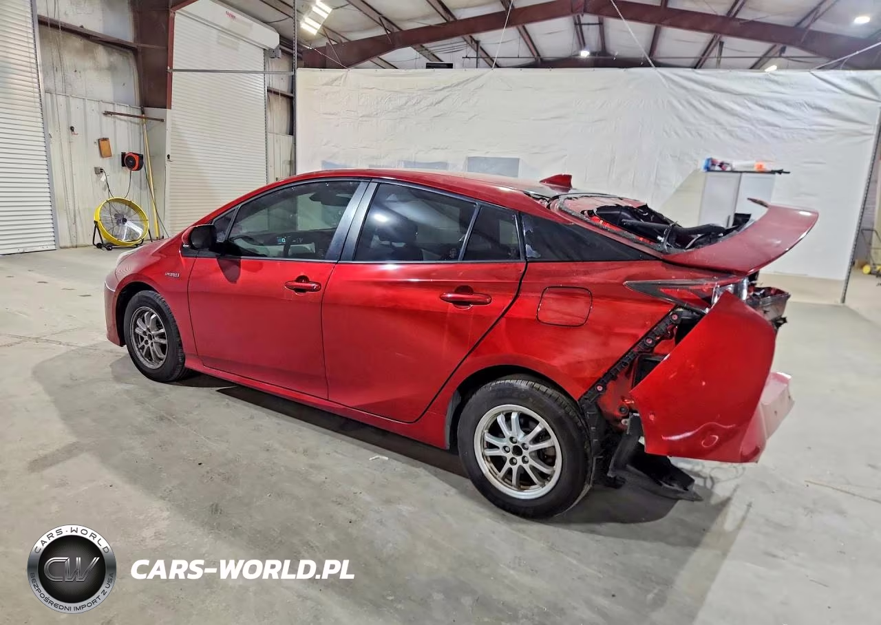 2018 Toyota Prius Two VIN:JTDKBRFU1J3066879 - 2