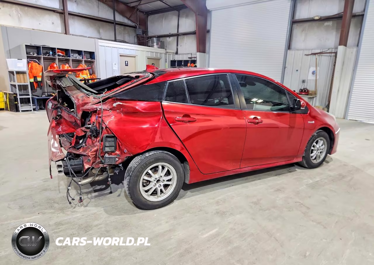 2018 Toyota Prius Two VIN:JTDKBRFU1J3066879 - 3