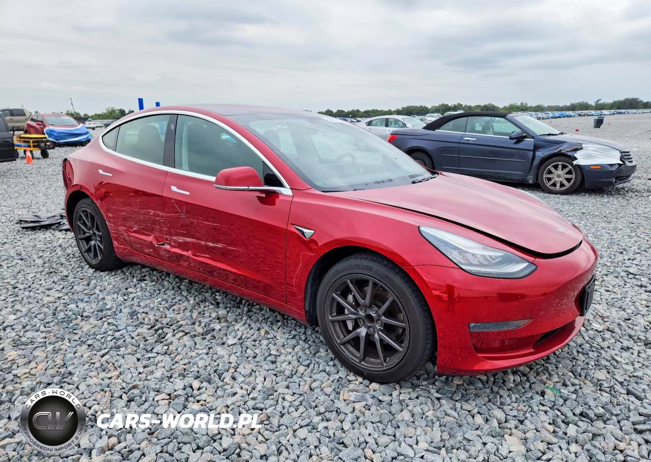 2019 Tesla Model 3 VIN:5YJ3E1EA9KF308357 - 4