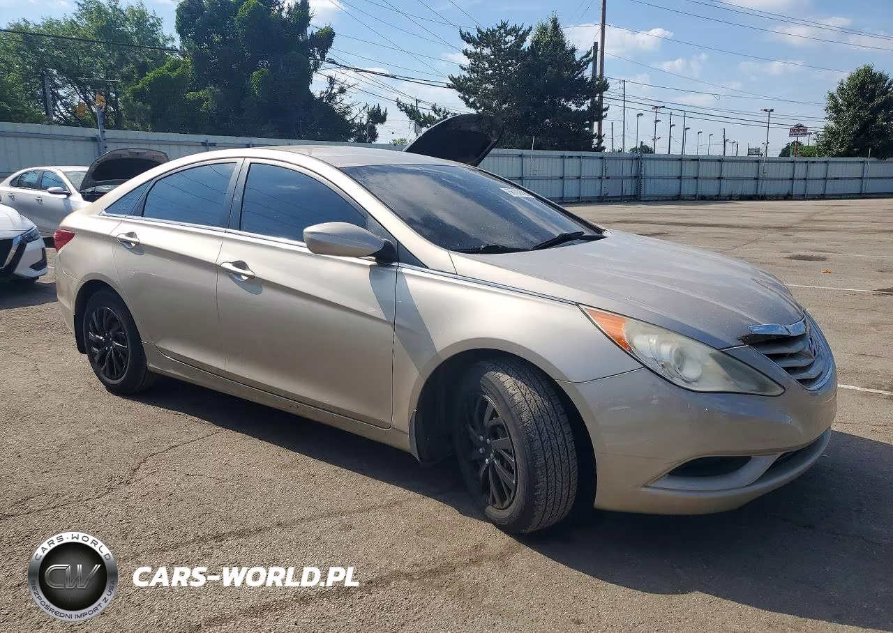 2011 Hyundai Sonata Gls VIN:5NPEB4AC2BH096588 - 4