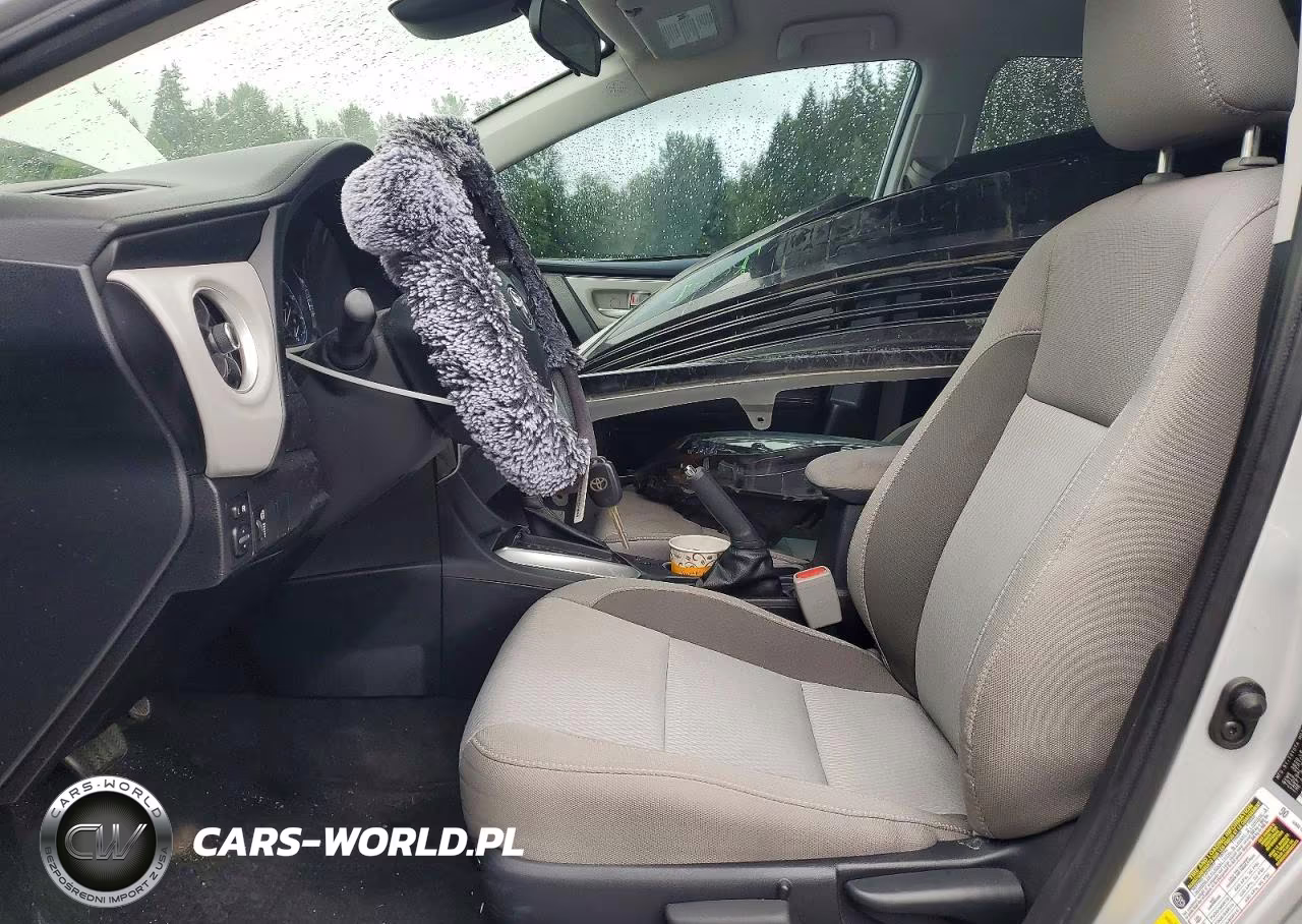 2017 Toyota Corolla Le VIN:2T1BURHEXHC760018 - 7