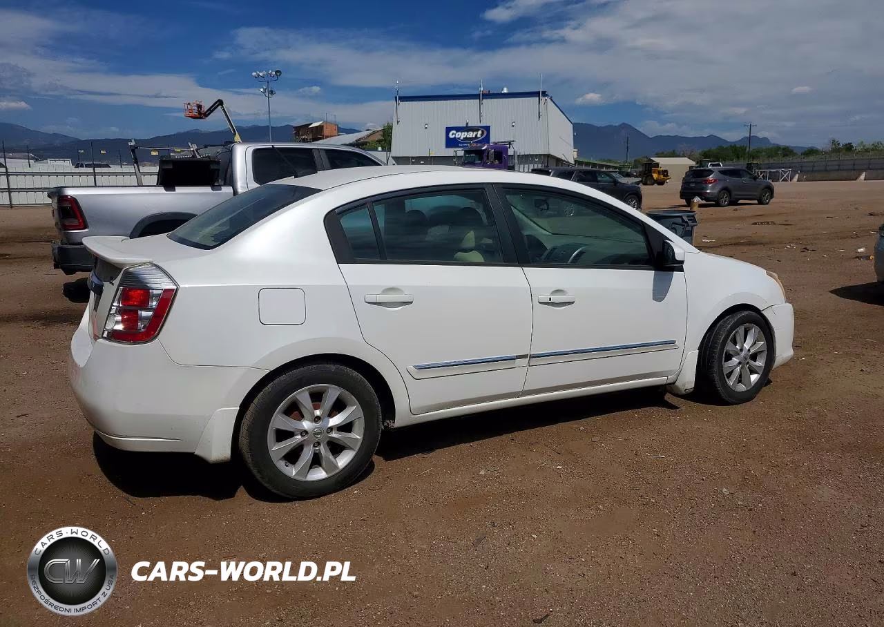2012 Nissan Sentra 2.0 VIN:3N1AB6AP9CL615590 - 3