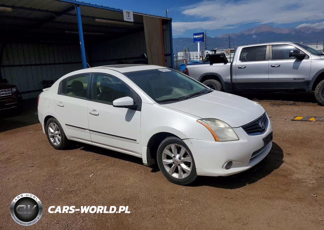 2012 Nissan Sentra 2.0 VIN:3N1AB6AP9CL615590 - 4