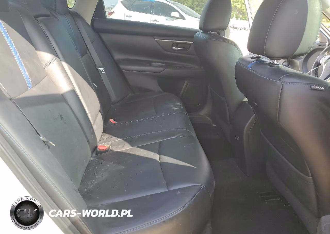 2018 Nissan Altima 2.5 Sr VIN:1N4AL3AP0JC269565 - 10
