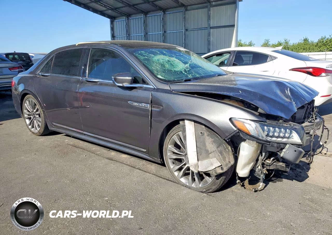 2017 Lincoln Continental Reserve VIN:1LN6L9NC8H5614653 - 4