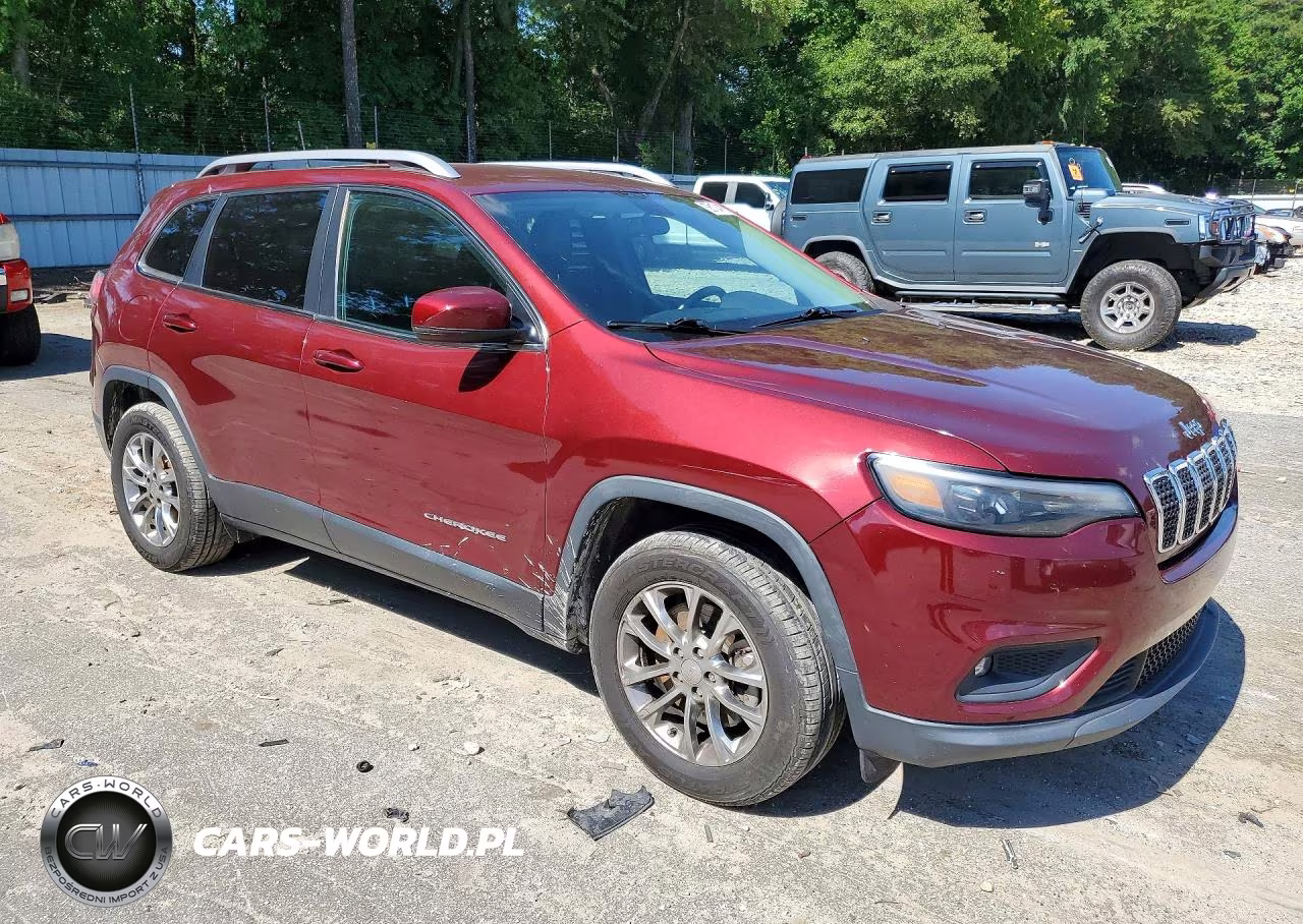 2019 Jeep Cherokee Latitude Plus VIN:1C4PJLLB9KD263819 - 4