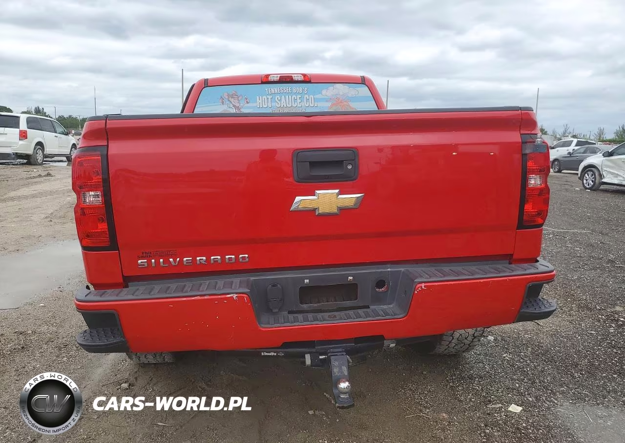 2018 Chevrolet Silverado C1500 Custom VIN:1GCRCPEC9JZ333062 - 6