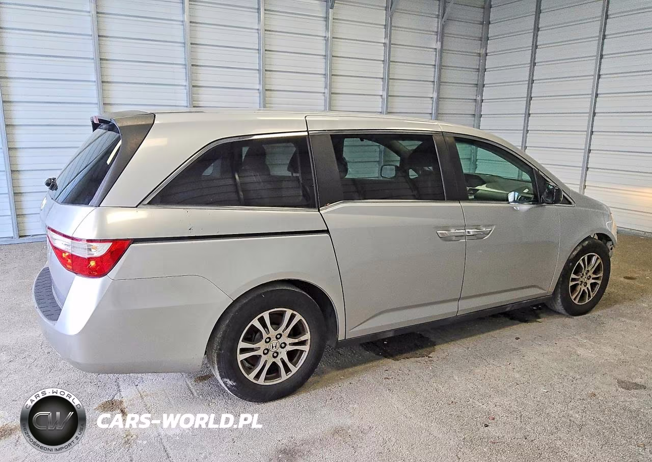 2013 Honda Odyssey Ex VIN:5FNRL5H40DB089790 - 3