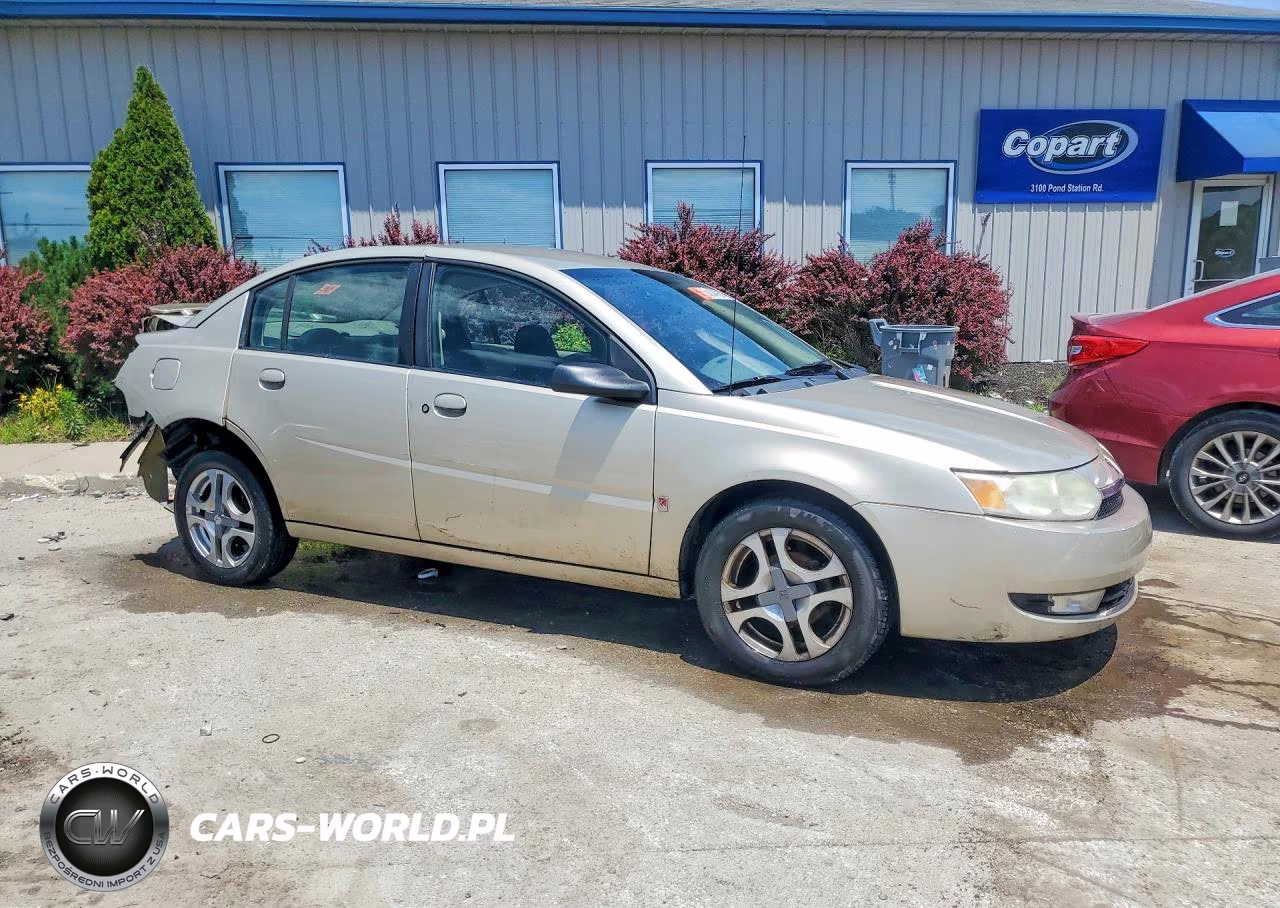 2004 Saturn Ion Level 3 VIN:1G8AL52F04Z213200 - 4