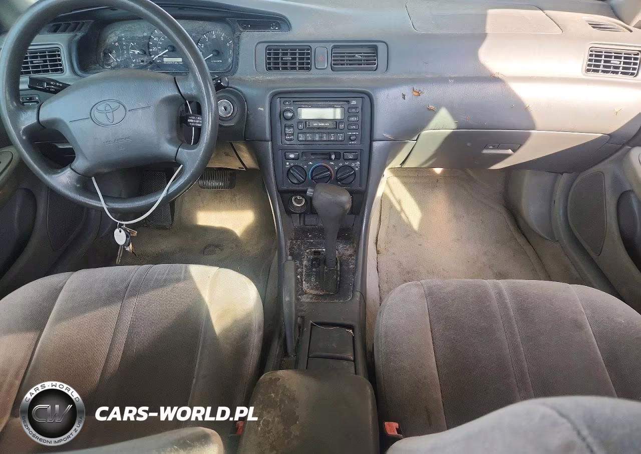 1999 Toyota Camry Le VIN:4T1BG22K4XU519954 - 8
