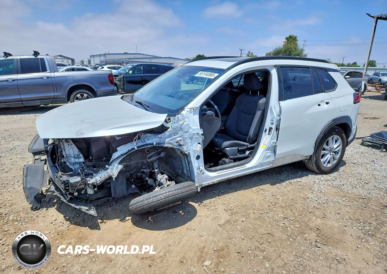 2022 Toyota Corolla Cross Le – zdjęcie 1 z 14