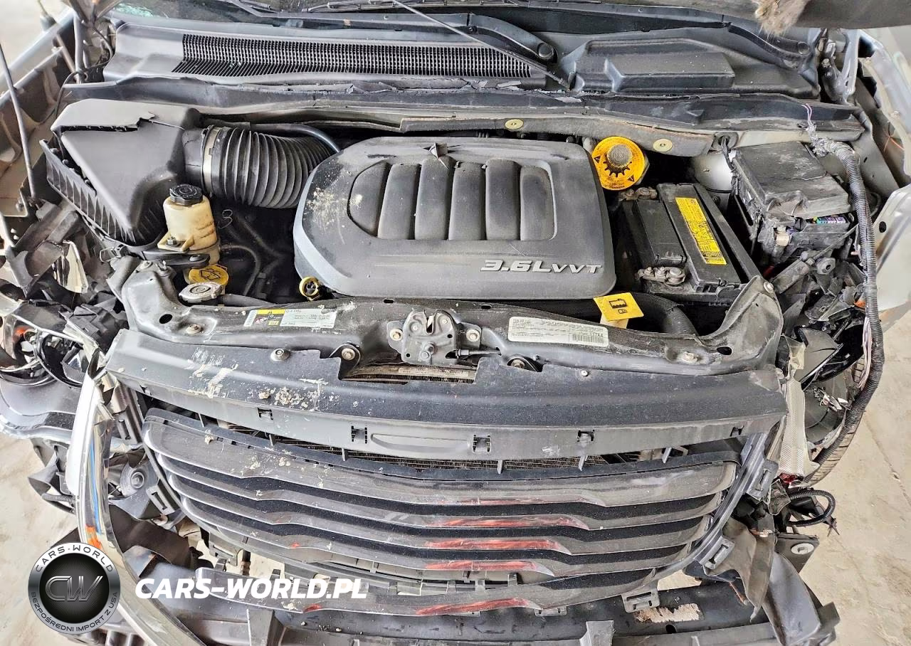 2015 Chrysler Town & Country S VIN:2C4RC1HG9FR741719 - 12