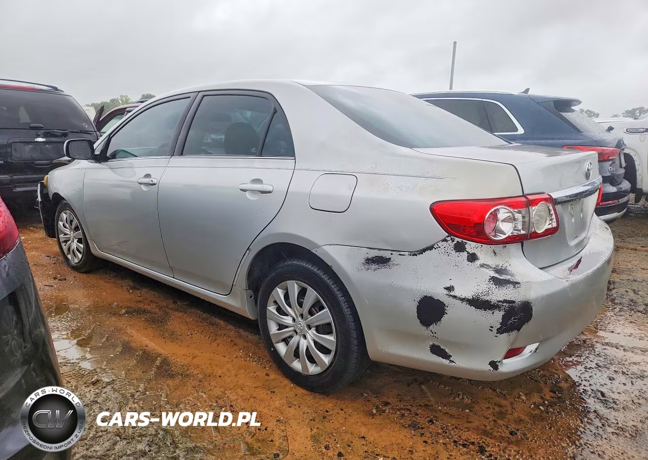 2013 Toyota Corolla Le VIN:5YFBU4EE1DP118529 - 2