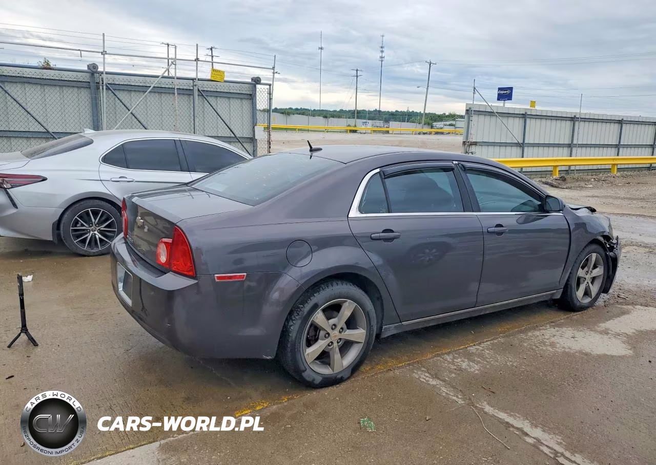 2011 Chevrolet Malibu 1Lt VIN:1G1ZC5E13BF113575 - 3